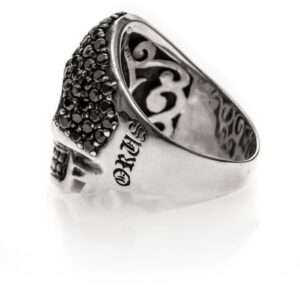 bague-argent-tete-de-mort-precieuse-zirconium-noir